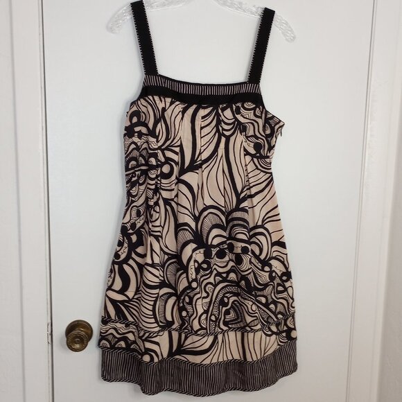 BCBGMaxAzria Black & Tan Abstract Floral Print Mini Dress - Picture 2 of 12